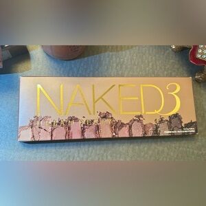 Urban Decay Naked 3 Eyeshadow Palette